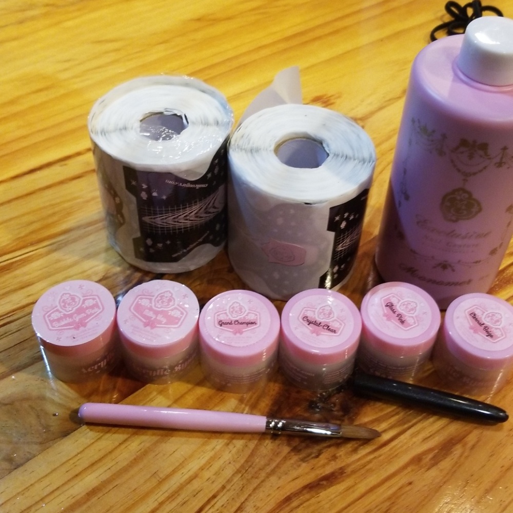 Acrylic nail set.